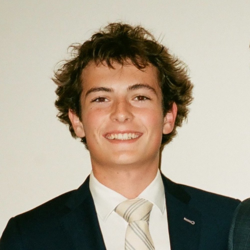 Meet your Posher, George